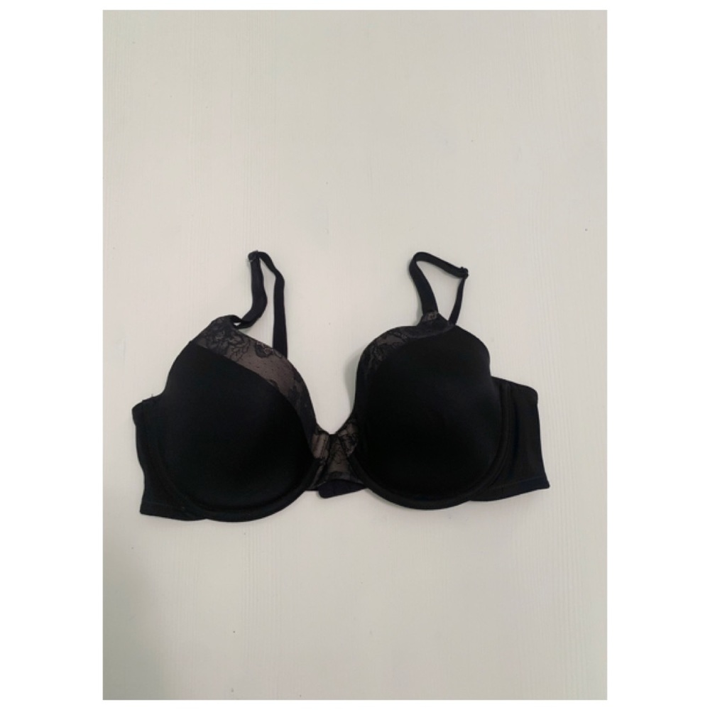 BLACK WARNER'S BRA 38B GREAT CONDITION
